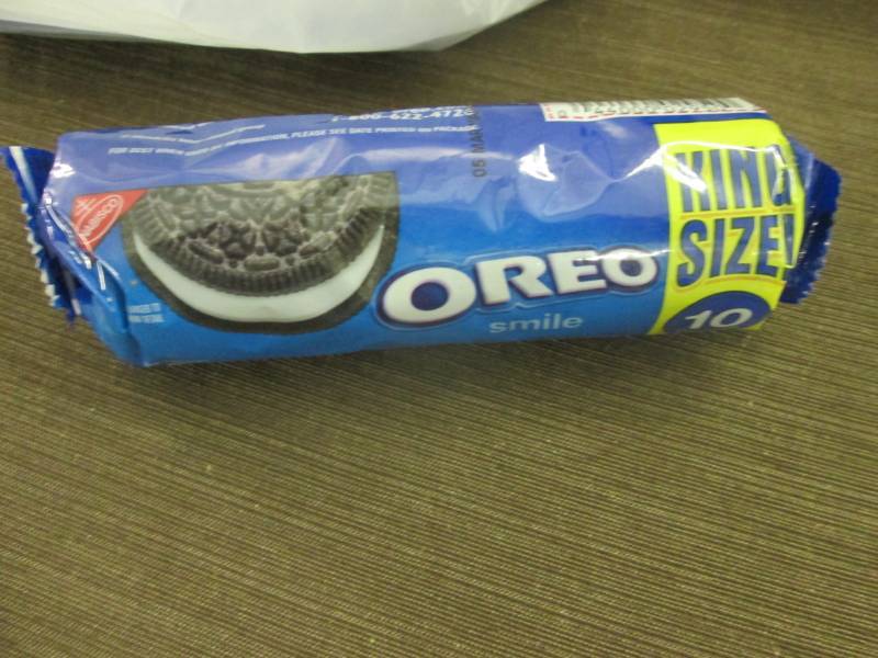 lot 236 image: 12- 4.1 oz pks Oreo Cookies...
