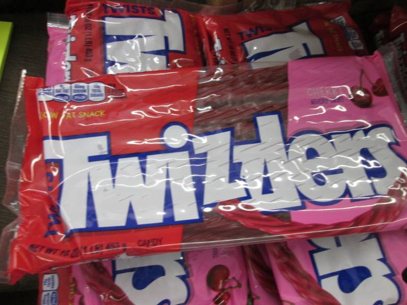 lot 266 image: 5- 16 oz pkg Cherry Twizzlers...