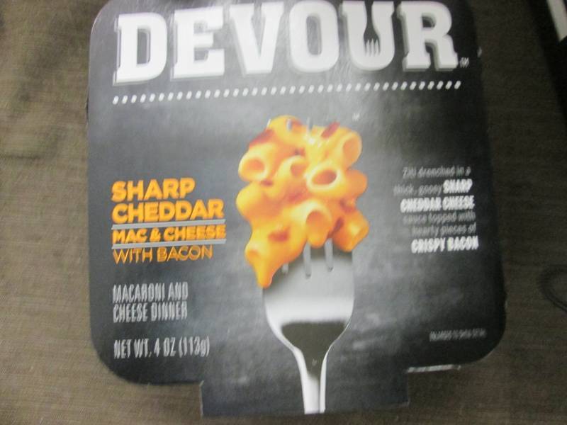 lot 340 image: Case of 6- 4 oz pks Devour Sharp Ch...