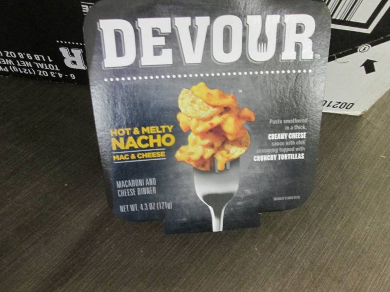 lot 344 image: Case of 6- 4 oz pks Devour Hot & Me...