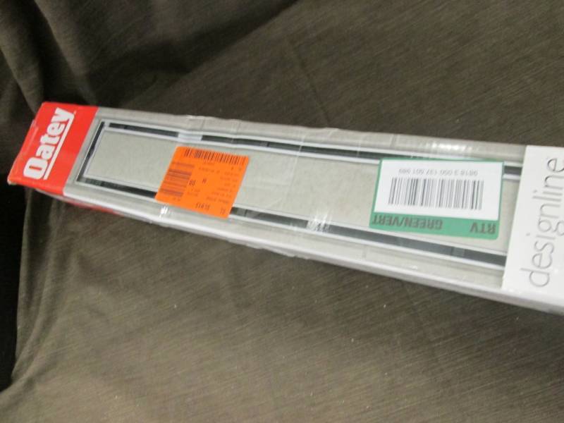 lot 354 image: Oatey Designline 28 in. Linear Drai...