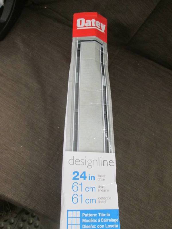 lot 394 image: Oatey Designline 24 in. Stainless S...