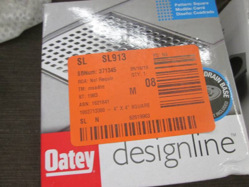 lot 404 image: Oatey Designline 4 in. x 4 in. Squa...