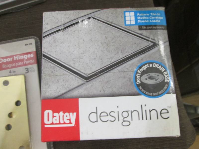 lot 407 image: Oatey Designline 4 in. x 4 in. Squa...