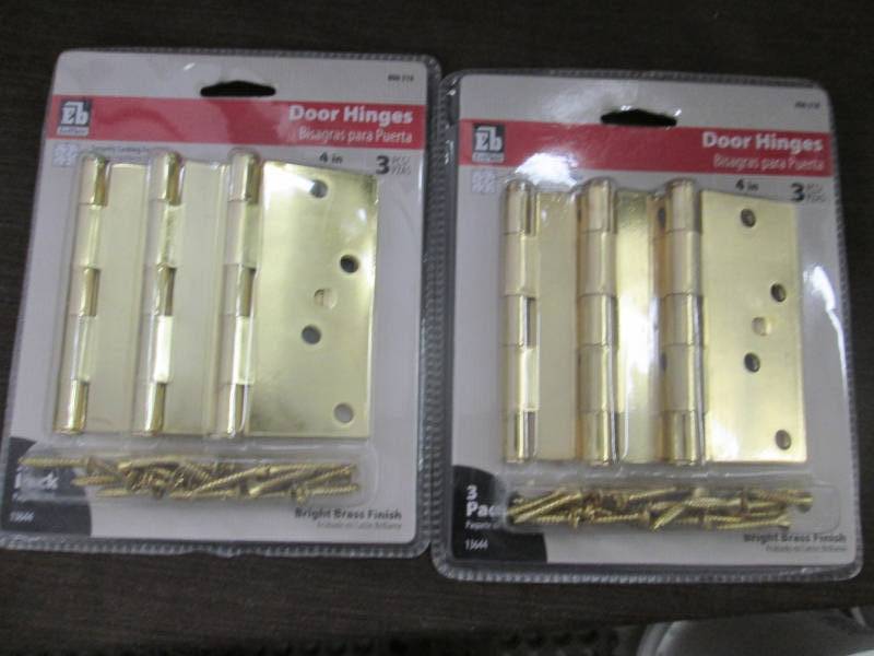lot 408 image: 2 Pks Everbilt 4 in. Bright Brass S...