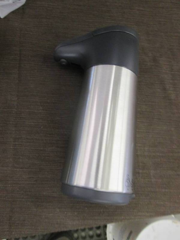 lot 415 image: Kohler Touchless Foaming Soap Dispe...