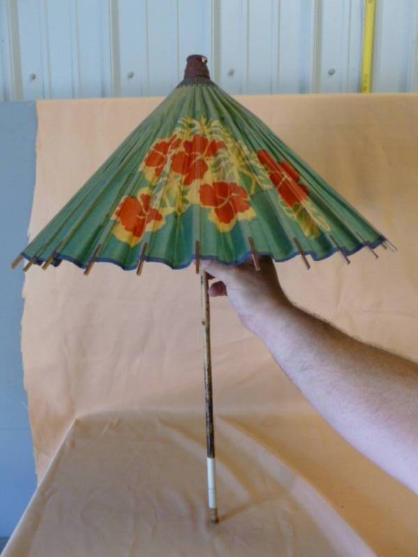 lot 19 image: Vintage Umbrella