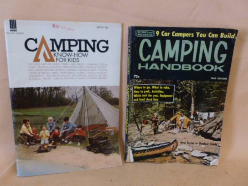 lot 116 image: Vintage Camping Booklets