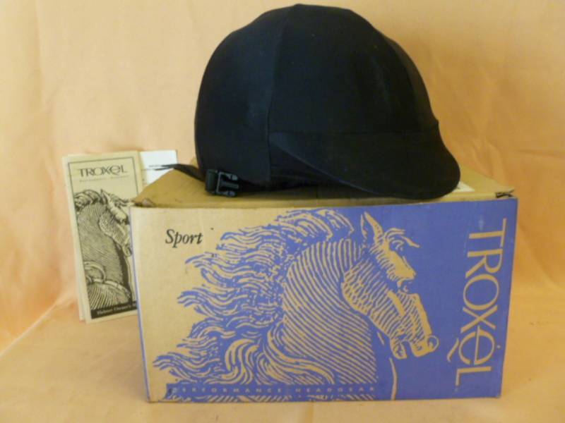 lot 118 image: Horse Riding Headgear