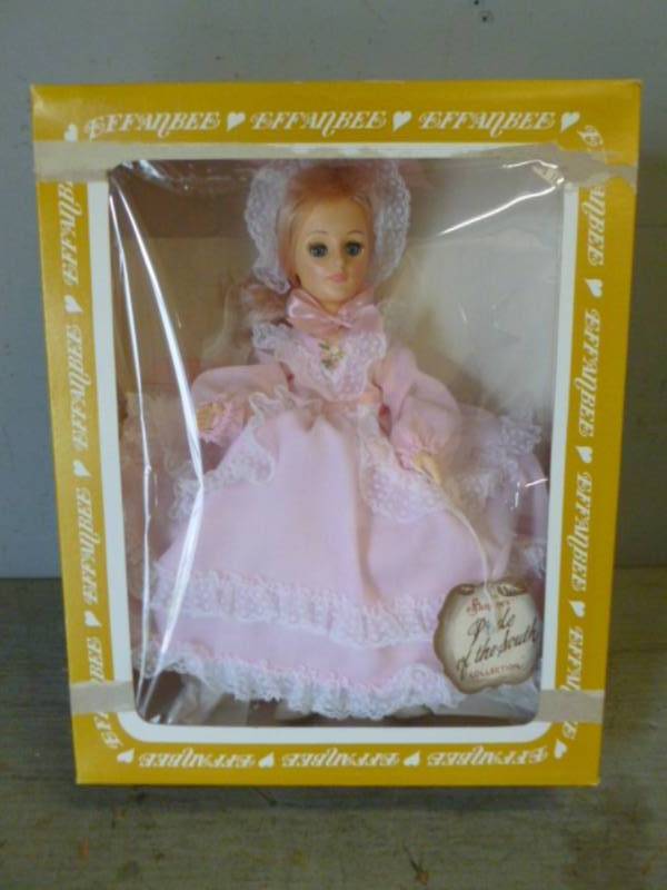 lot 142 image: Vintage Effanbee Doll