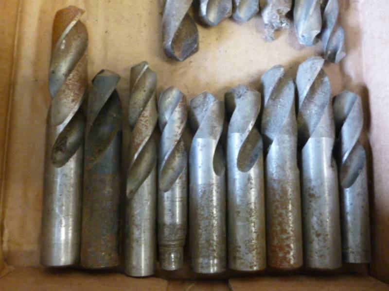 lot 163 image: High Speed Bits