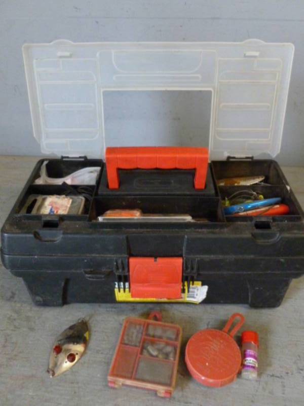 lot 178 image: Tackle Box