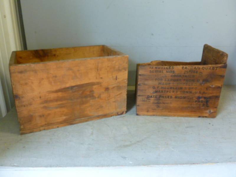lot 204 image: Vintage Wooden Boxes