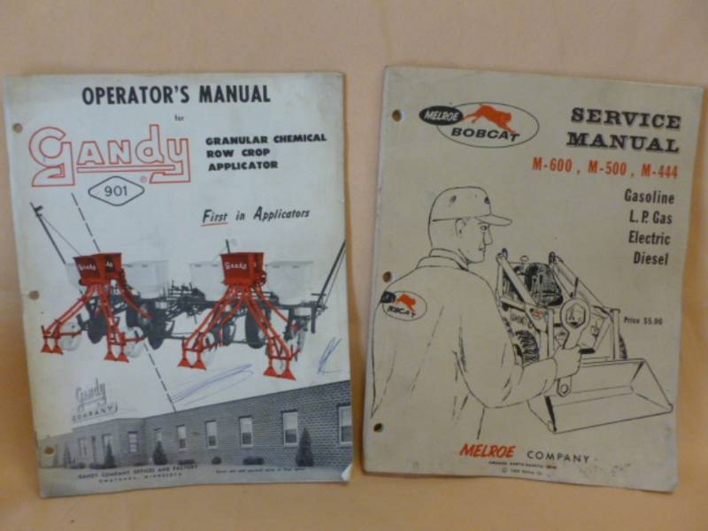 lot 228 image: Vintage Manuals