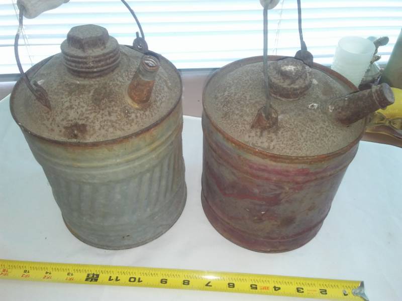 lot 36 image: Two vintage gasoline cans.