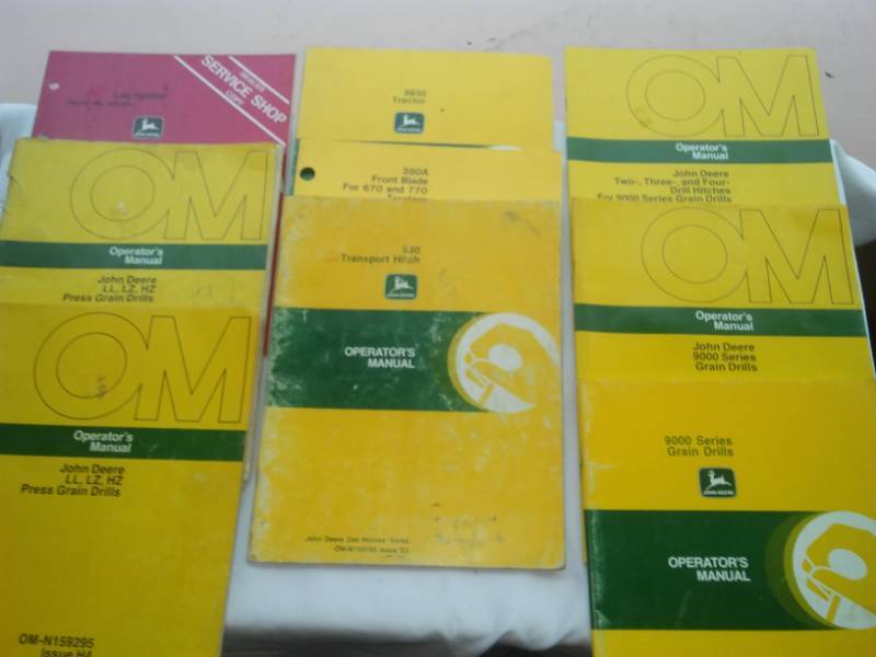 lot 52 image: John Deere owners manuals - 9.