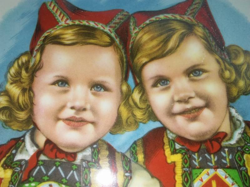 lot 79 image: Collectible plates, cup and saucer.