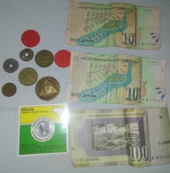 lot 112 image: Foreign currency.  Macedonia 10 Denari