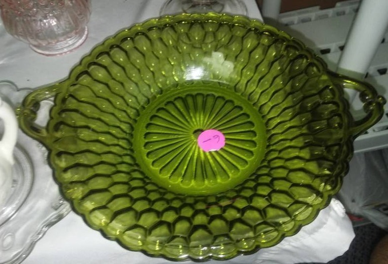 lot 168 image: Glass, pottery and Porcelain - Big Lot.