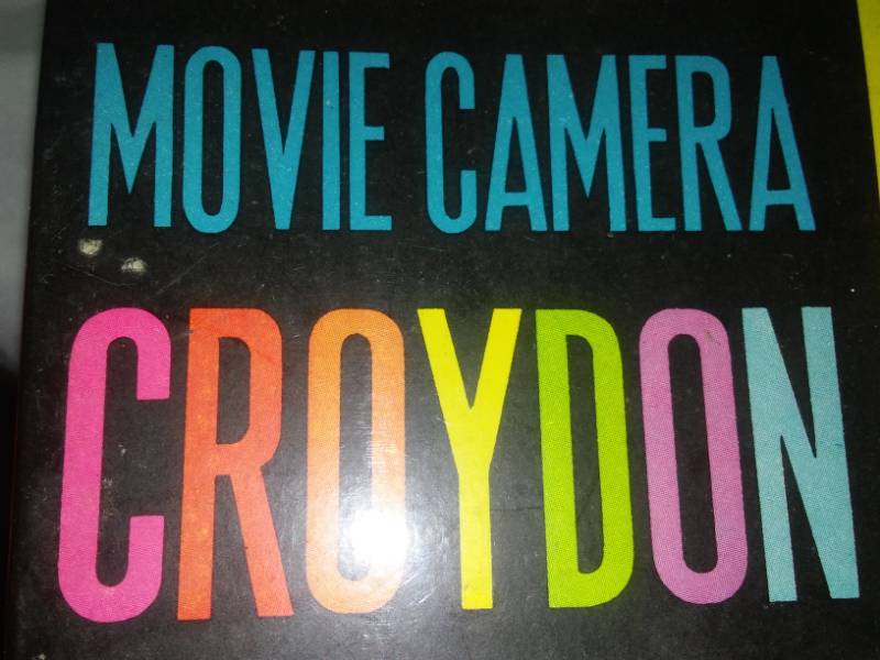 lot 174 image: Vintage movie cameras - 3.