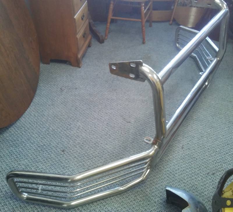 2001 Ford brush guard  cow catcher