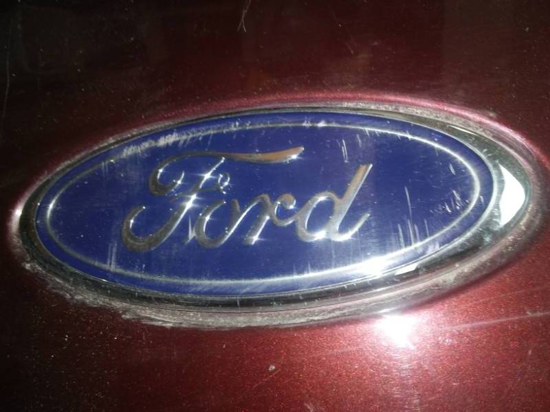 Ford F-150 tailgate.