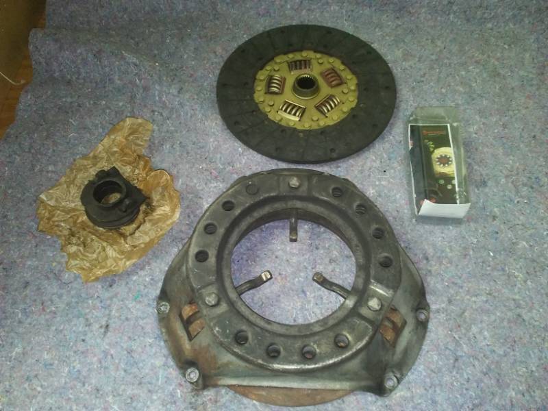 Used pressure plate for FE engine � 26 spline.