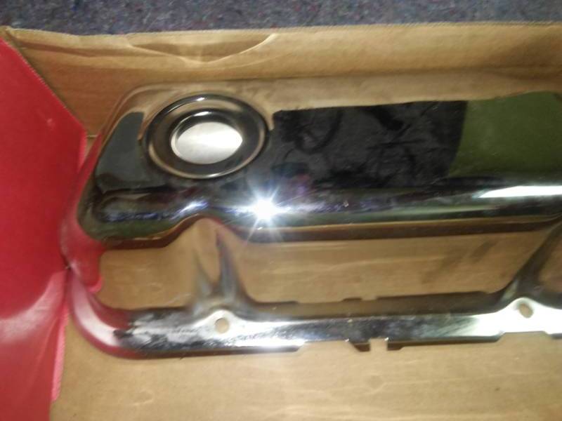 NEW Mr. Gasket Chrome Valve Covers.