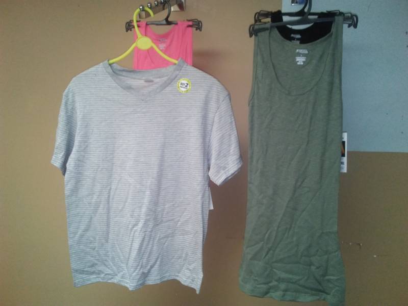 lot 412 image: Ladies, large - 4. Short-sleeve and tanks.