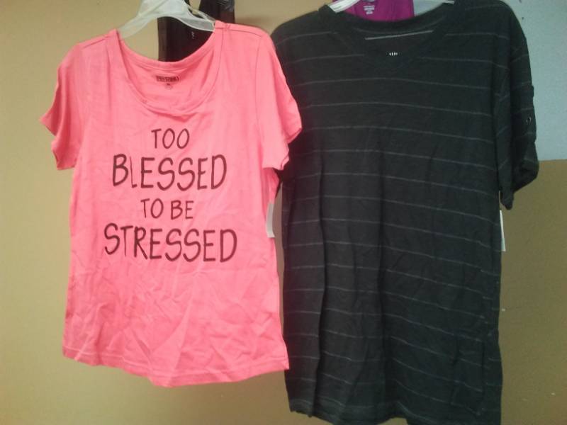 lot 424 image: Ladies medium - 5. Tanks and tees.