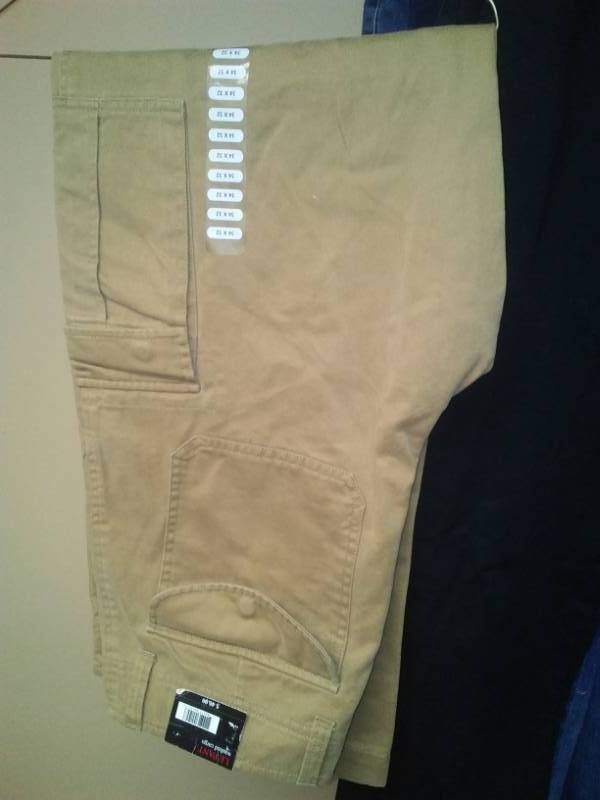 lot 445 image: Mens LePant cargo. 34 x 32.