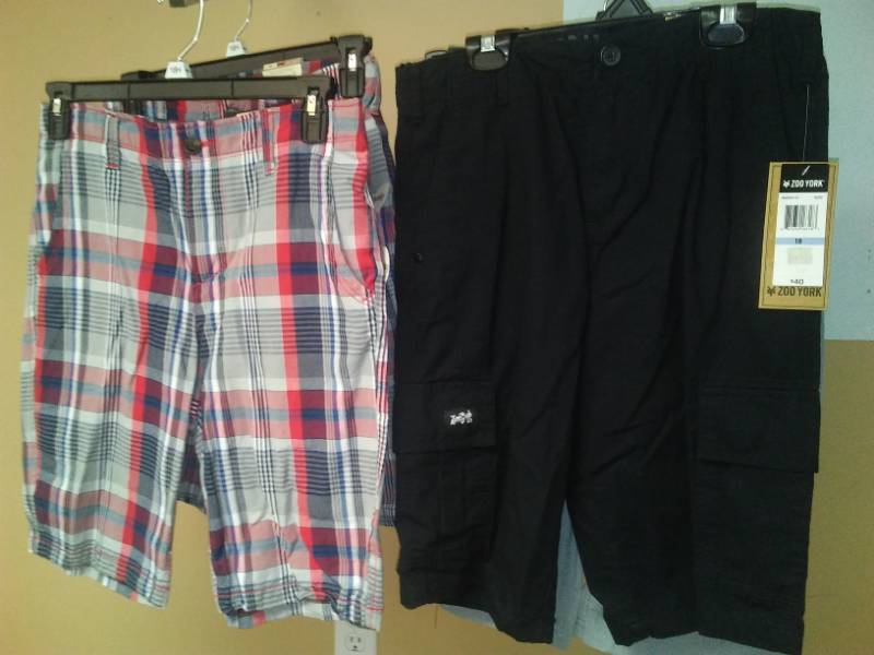 lot 485 image: Boys shorts - 5. Size 18.
