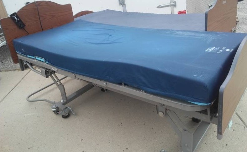 lot 208 image: Hill - ROM Resident Hospital LONG TERM CARE bed
