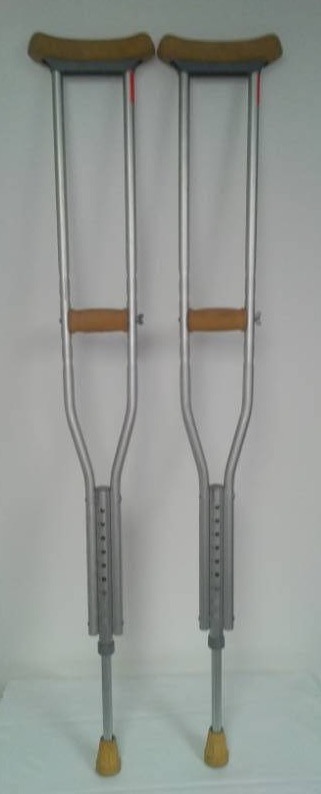 lot 215 image: Medline adult crutches - alloy, adjustable,