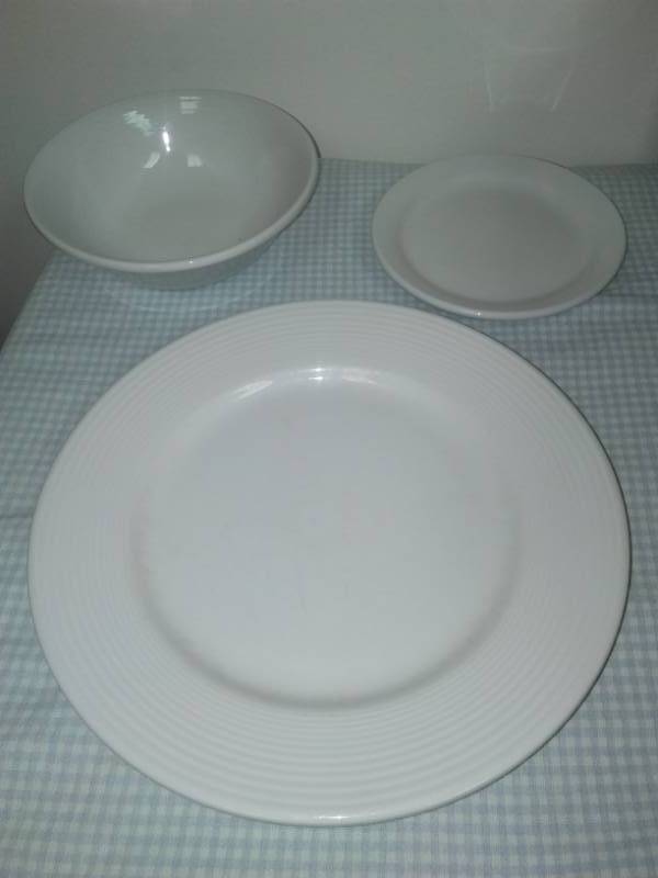 lot 244 image: 24 place setting.