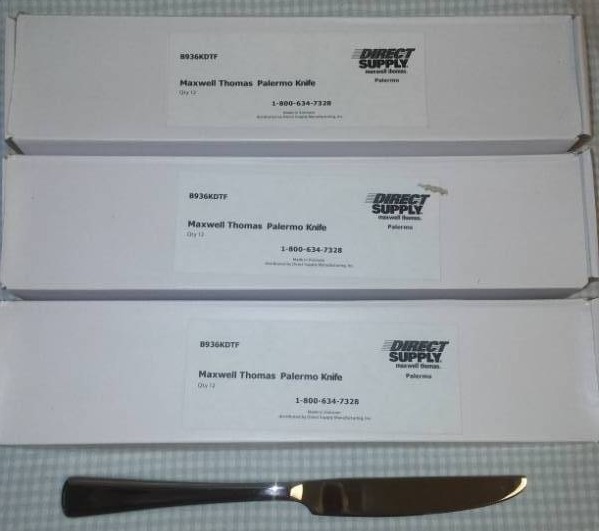 lot 267 image: 3 dozen new in box knives.  Thomas Maxwell Palmero