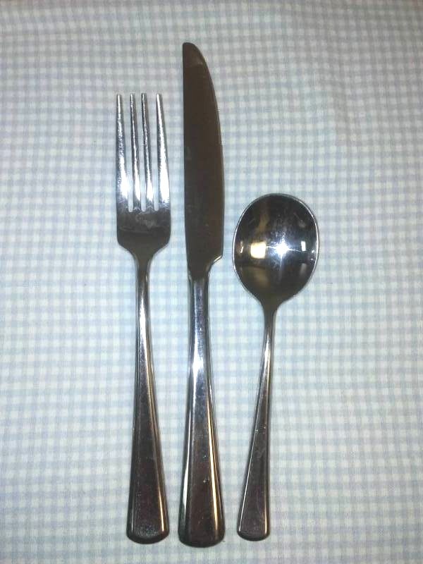 lot 269 image: Thomas Maxwell Palmero design Flatware. 36 Knives, 36 Forks, 12 Soup Spoons