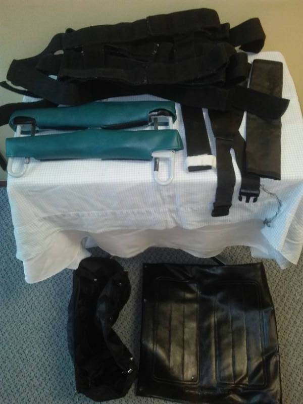 lot 291 image: Miscellaneous rehab supplies