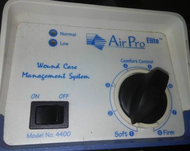 lot 301 image: Arro air- Air Pro Elite pump, mattress and perimeter mattress pad.