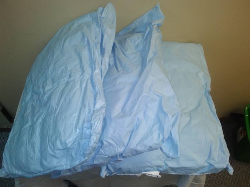 lot 312 image: Three antibacterial Moisture Proof pillows