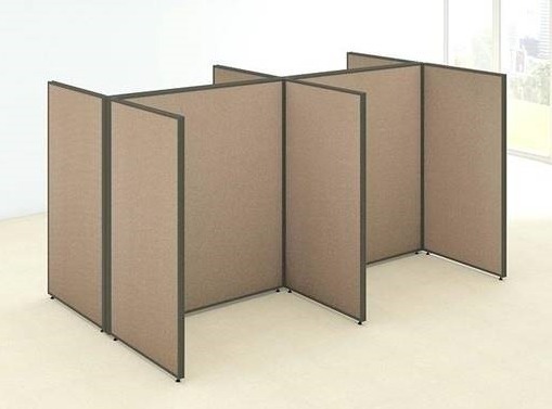 lot 288 image: 4 Square cubicle set up.