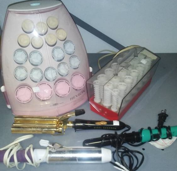 lot 212 image: Curlers and curling irons.