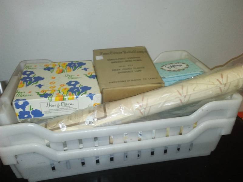 lot 262 image: 2 ABS trays, vintage new inbox and more.