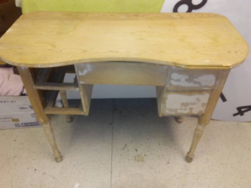 lot 271 image: Desk dressing-table - Mid Century Modern.
