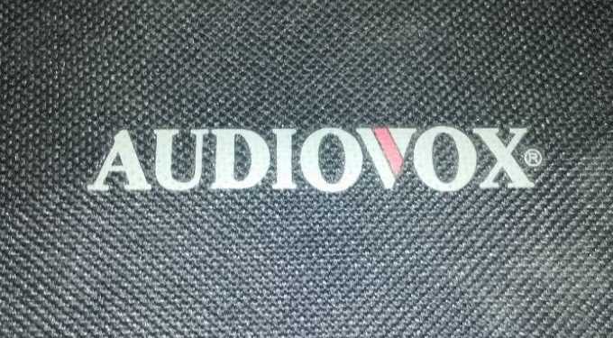 lot 145 image: New Audiovox headphones - Many accessories.