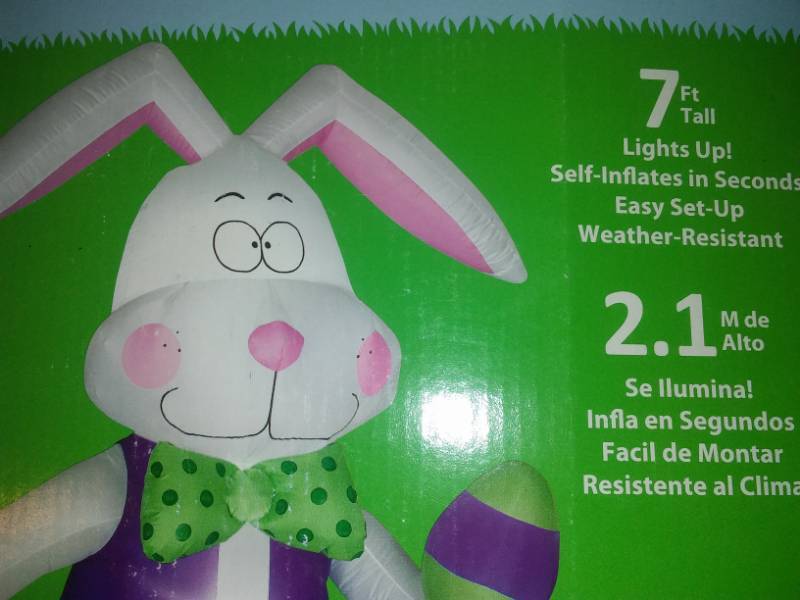lot 153 image: Inflatables - Easter and Thanksgiving