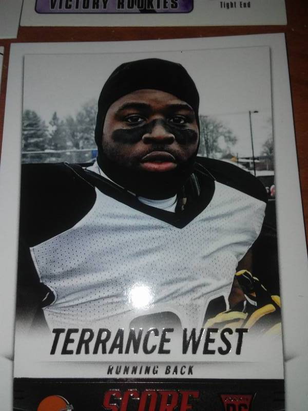 lot 127 image: New Rookie Cards Various Players