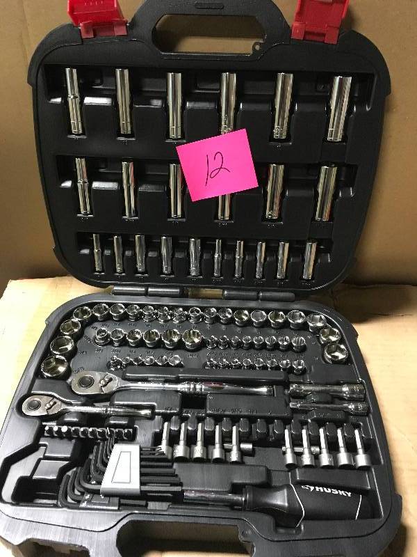lot 12 image: Husky Mechanics Tool Set (111-Piece) not used