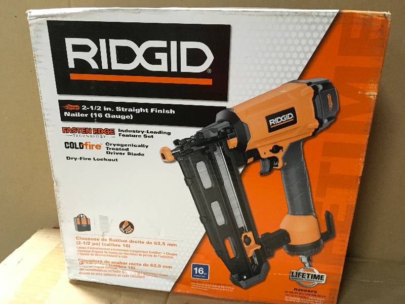 lot 66 image: RIDGID R250SFE 2-12 in. Straight Finish Nailer in good condition