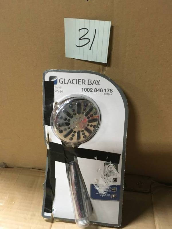 lot 31 image: Glacier Bay 1-Spray Hand Shower in Chrome in good condition